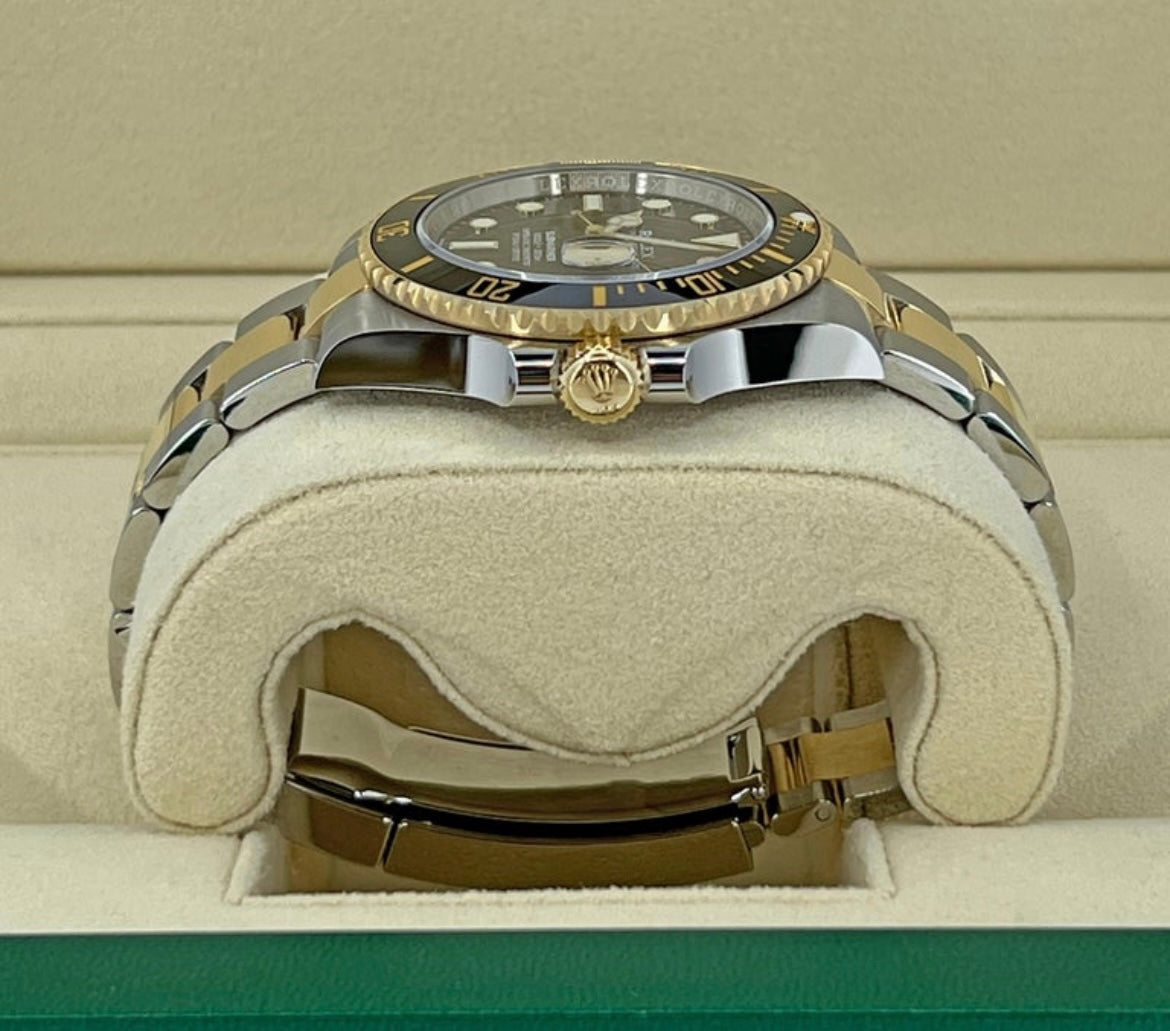 SUBMARINER BICOLOR ORO/BK 2025