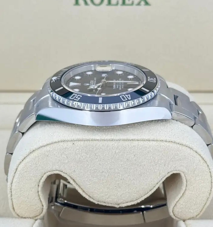 SUBMARINER BLACK DIAL “DATE” 2025
